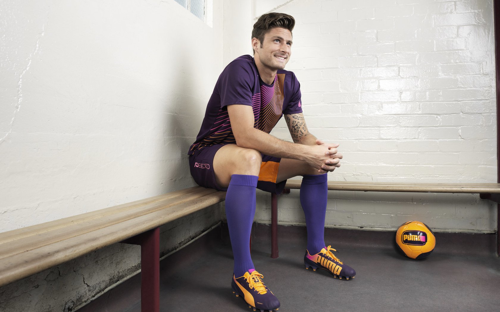 车神重出江湖：曾经的冠军车手时代回归，车神简介